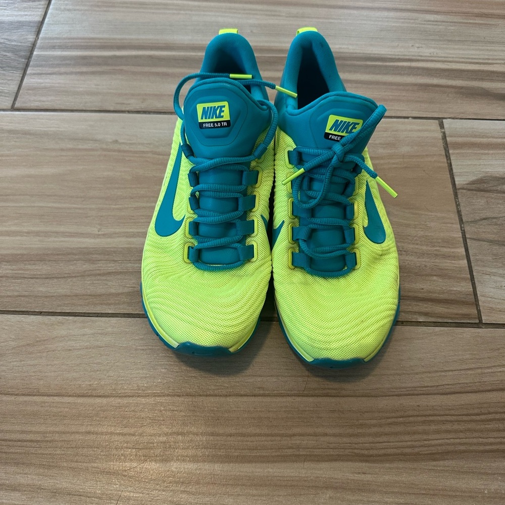 Nike Men’s Running Shoes in Neon Yellow & Teal
